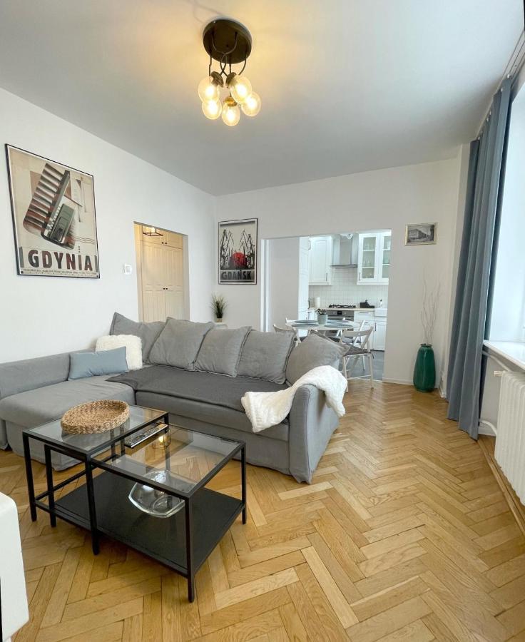 08 Gdynia Centrum - Apartament Mieszkanie Dla 6 Os Exterior foto